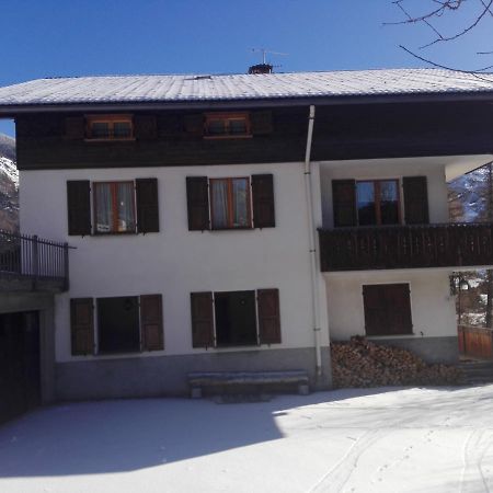 Chalet Bianco Premadio Esterno foto