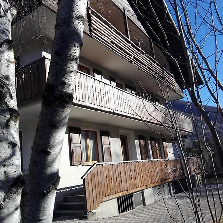 Chalet Bianco Premadio Esterno foto