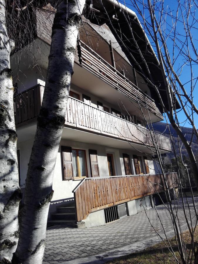 Chalet Bianco Premadio Esterno foto