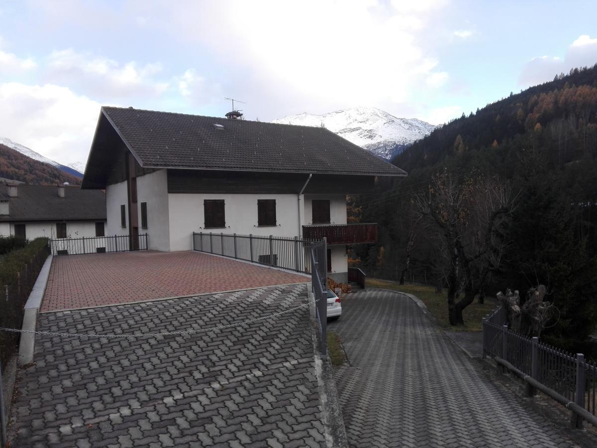 Chalet Bianco Premadio Esterno foto