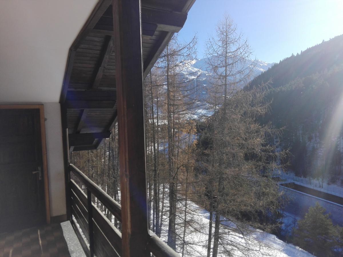 Chalet Bianco Premadio Esterno foto