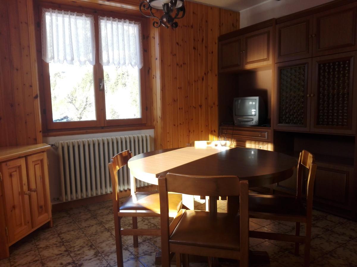 Chalet Bianco Premadio Esterno foto